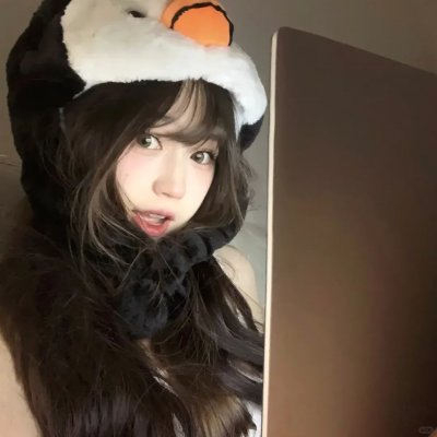 白色,红色与...
